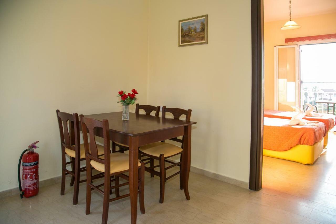 Apartment Kouros & By Hotelius *